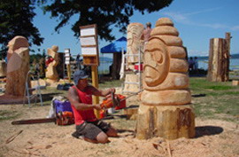 Driftwood Carving_tn